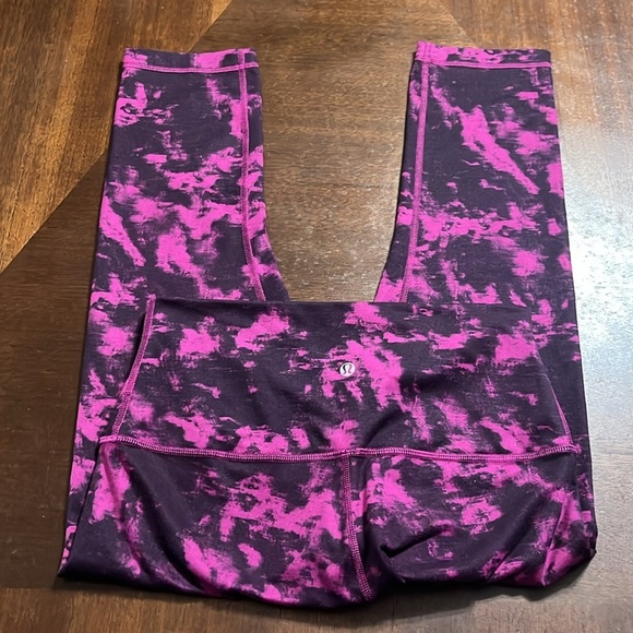 Lululemon legging - Picture 3 of 7